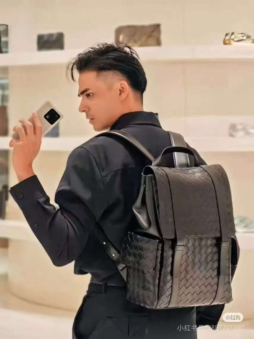 Batch 1760 new model, normal delivery 🎉🎉🎉BOTTEA VENETA Style number: 254588 backpack Material: Imported fetal cowhide pure hand-woven production Specifications: Picture size BVBVBV